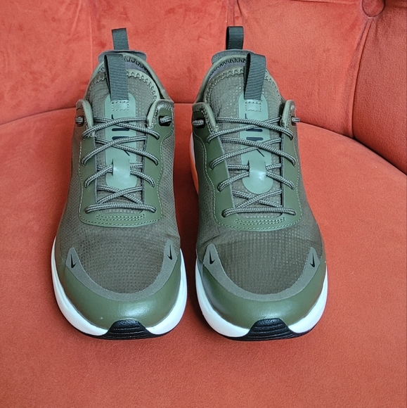 Nike Air Max Dia Medium Olive Women's Size 7.5 - Picture 2 of 12